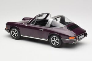 Porsche 911 E Targa Morado Norev 1:18 187644 Metal - imagen 6 de 7