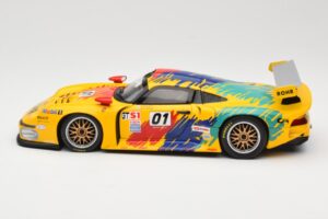 Porsche 911 GT1 #1 D. Rohr / R. Pilgrim / A. McNish 1997 UT Models 1:18 39724 Metal - imagen 4 de 8