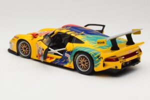 Porsche 911 GT1 #1 D. Rohr / R. Pilgrim / A. McNish 1997 UT Models 1:18 39724 Metal - imagen 5 de 8