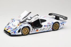 Porsche 911 GT1 #25 Porsche AG U. Alzen / J. Muller / B. Wollek 24 Hours of Le Mans 1998 Maisto 1:18 56052 Metal - imagen 2 de 8