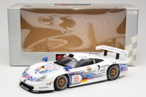 Porsche 911 GT1 #6 T. Boutsen / H-J. Stuck 1997 UT Models 1:18 39720 Metal - imagen 8 de 8