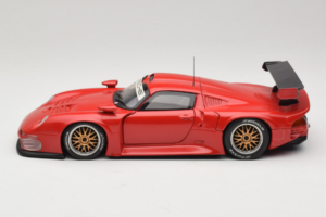 Porsche 911 GT1 Concept Rojo UT Models 1:18 180966625-R1 Metal - imagen 4 de 8