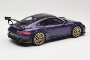 Porsche 911 GT2 RS 991.2 Ultraviolet GT Spirit 1:18 GT926 Resina - imagen 2 de 6