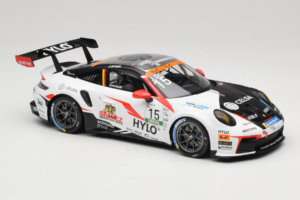 Porsche 911 GT3 Cup 992 #15 J. Stiak Oschersleben GP 2024 IXO 1:18 18RMC220 Metal - imagen 4 de 6
