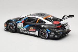 Porsche 911 GT3 Cup 992 #15 J. Stiak Oschersleben GP 2024 IXO 1:18 18RMC220 Metal - imagen 5 de 6
