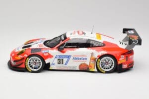 Porsche 911 GT3 R #31 Frikadelli Racing N. Siedler / M. Seefried 24 Hours Nürburgring 2018 Minichamps 1:18 153186931 Metal - imagen 3 de 6