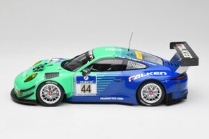 Porsche 911 GT3 R #44 Falken Motorsport W. Henzler / P. Dumbreck NBR 2016 Minichamps 1:18 155166044 Metal - imagen 3 de 6