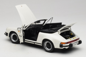Porsche 911 SC Descapotable Blanco Minichamps 1:18 100063031 Metal - imagen 5 de 8
