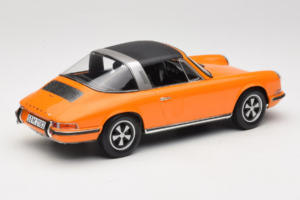 Porsche 911 T Targa Naranja Norev 1:18 187220 Metal - imagen 3 de 8
