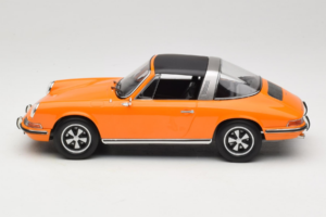 Porsche 911 T Targa Naranja Norev 1:18 187220 Metal - imagen 4 de 8