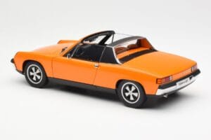 Porsche 914/6 Targa Naranja AUTOart 1:18 77932 Metal - imagen 7 de 8