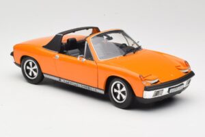 Porsche 914/6 Naranja Revell 1:18 08864 Metal - imagen 6 de 8