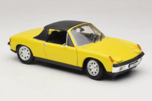 Porsche 914 Amarillo Revell 1:18 8976 Metal - imagen 6 de 8