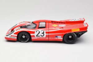 Porsche 917K #23 R. Attwood / H. Herrmann 24 Hours of Le Mans Winner 1970 Norev 1:18 187586 Metal - imagen 3 de 6