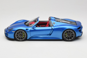 Porsche 918 Spyder Blue Metallic Minichamps 1:18 110062432 Metal - imagen 4 de 8