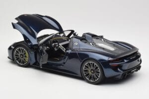Porsche 918 Spyder Azul Metallic Minichamps 1:18 113062434 Metal - imagen 5 de 8