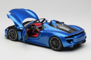Porsche 918 Spyder Blue Metallic Minichamps 1:18 110062432 Metal - imagen 5 de 8