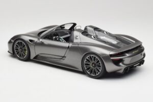 Porsche 918 Spyder Liquid Metal Plata Minichamps 1:18 110062430 Metal - imagen 7 de 8