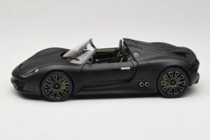 Porsche 918 Spyder Matte Black Minichamps 1:18 110060031 Metal - imagen 4 de 8