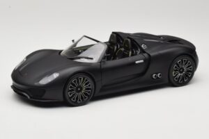 Porsche 918 Spyder Matte Black Minichamps 1:18 110060031 Metal