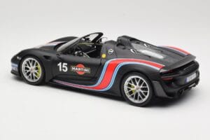 Porsche 918 Spyder Weissach Package Matt Black With Martini Stripes Minichamps 1:18 110062445 Metal - imagen 7 de 8