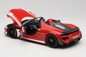 Porsche 918 Spyder Weissach Package Franjas Rojo Blanco Minichamps 1:18 110062442-O1 Metal - imagen 5 de 8