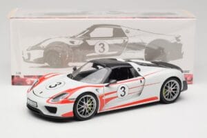 Porsche 918 Spyder Weissach Package Salzburg Minichamps 1:18 110062441 Metal - imagen 8 de 8