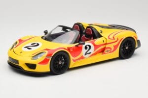 Porsche 918 Spyder Weissach Package Amarillo Con Rayas Minichamps 1:18 110062446 Metal