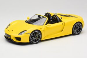 Porsche 918 Spyder Amarillo Minichamps 1:18 110062434 Metal