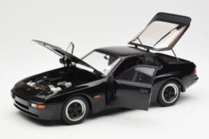 Porsche 924 Carrera GT Negro AUTOart 1:18 78001 Metal - imagen 2 de 8