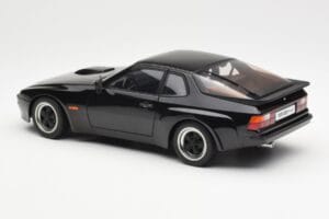 Porsche 924 Carrera GT Negro AUTOart 1:18 78001 Metal - imagen 7 de 8
