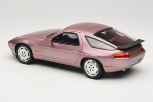 Porsche 928 S Cassis Red Metallic GT Spirit 1:18 GT524 Resina - imagen 5 de 6