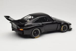 Porsche 935 Turbo Group 5 1976 Exoto 1:18 18101 Metal - imagen 3 de 8