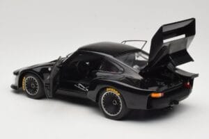 Porsche 935 Turbo Group 5 1976 Exoto 1:18 18101 Metal - imagen 5 de 8