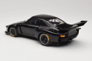 Porsche 935 Turbo Group 5 1976 Exoto 1:18 18101 Metal - imagen 7 de 8