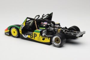 Porsche 956L BP #47 P. Henn / C. Ballot-Lena 24 Hours of Le Mans 1983 Minichamps 1:18 180836947 Metal - imagen 5 de 8