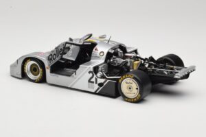 Porsche 956L #21 Rollei A. de Cadenet / C. Ballot-Lena 24 Hours of Le Mans 1984 Minichamps 1:18 183846921 Metal - imagen 5 de 8