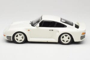 Porsche 959 Grand Prix White Minichamps 1:18 155066202 Metal - imagen 3 de 6