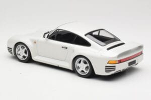 Porsche 959 White Metallic Minichamps 1:18 155066206 Metal - imagen 5 de 6