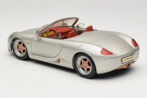 Porsche Boxster 986 Concept Plata Maisto 1:18 50231 Metal - imagen 7 de 8