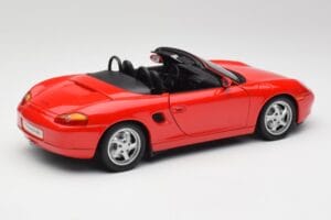 Porsche Boxster S 986 Guards Rojo UT Models 1:18 27861-M1 Metal - imagen 3 de 8