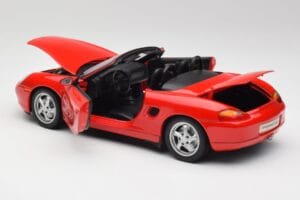 Porsche Boxster S 986 Guards Rojo UT Models 1:18 27861-M1 Metal - imagen 5 de 8