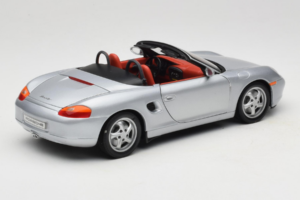 Porsche Boxster S 986 Plata UT Models 1:18 WAP021007 Metal - imagen 3 de 8