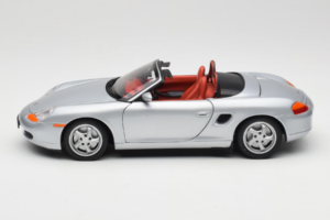 Porsche Boxster S 986 Plata UT Models 1:18 WAP021007 Metal - imagen 4 de 8