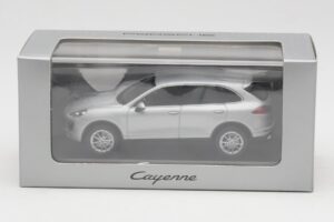 Porsche Cayenne 958 Plata Minichamps 1:43 WAP0200020E Metal - imagen 4 de 4