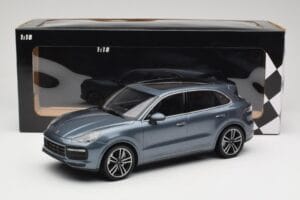 Porsche Cayenne 958 Turbo S Blue Metallic Minichamps 1:18 155066071 Metal - imagen 6 de 6