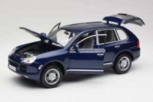 Porsche Cayenne S 9PA Dark Sea Azul Metálico Maisto 1:18 31635 Metal - imagen 2 de 8