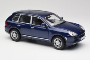 Porsche Cayenne S 9PA Dark Sea Azul Metálico Maisto 1:18 31635 Metal - imagen 6 de 8