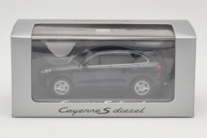 Porsche Cayenne 958 S Diesel Blue Metallic Minichamps 1:43 WAP0200080E Metal - imagen 4 de 4