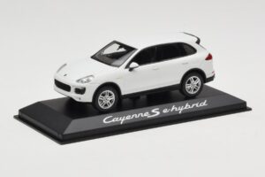 Porsche Cayenne 958 S e-Hybrid Blanco Minichamps 1:43 WAP0200040E Metal - imagen 2 de 4